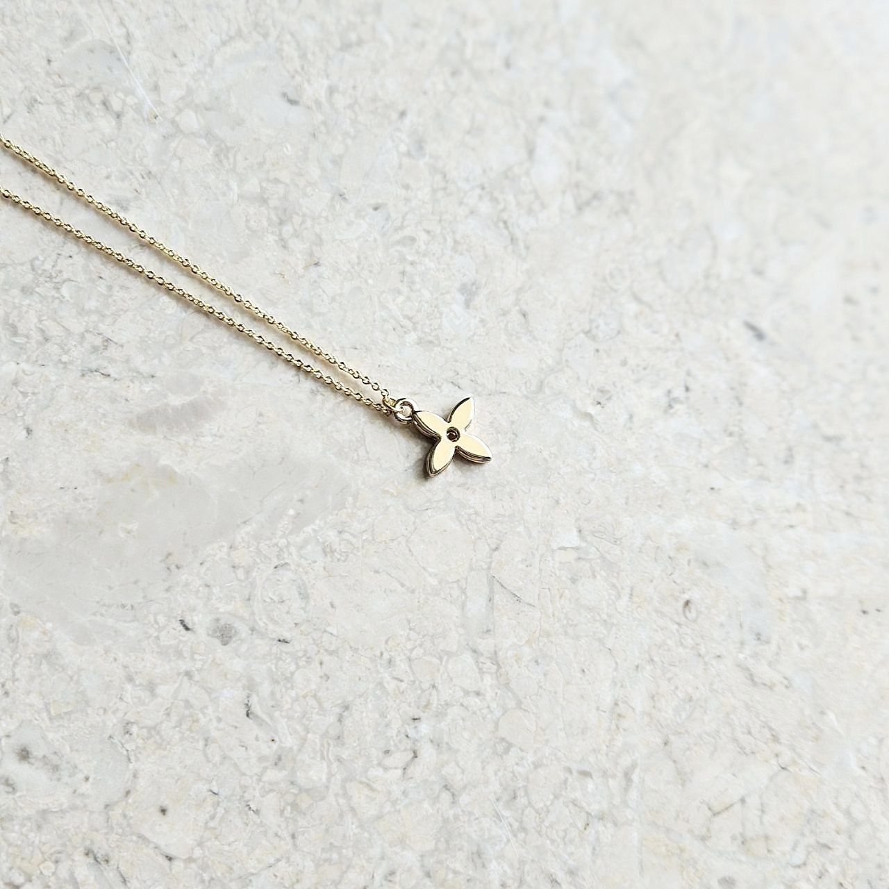 LV Signature Petal Gold Necklace