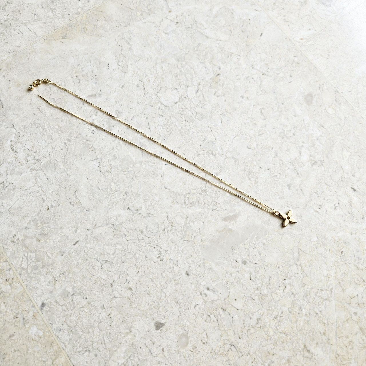 LV Signature Petal Gold Necklace