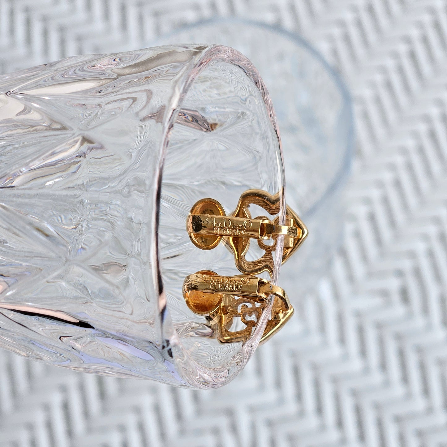 Christian Dior Vintage Gold Heart Clip-On (Original)
