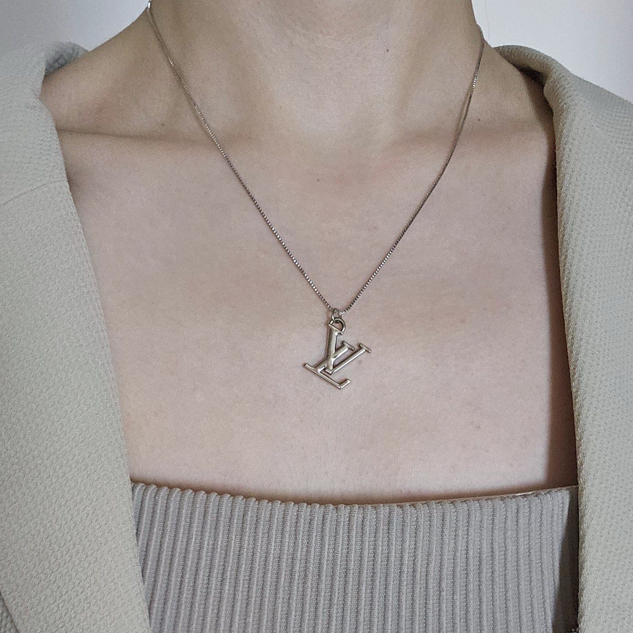 LV Silver Logo Necklace (Redesigned)