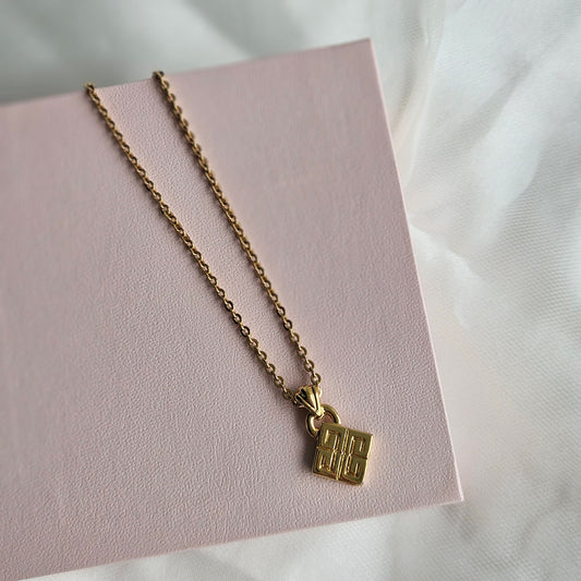 Givenchy Dainty Motif Necklace (Original)