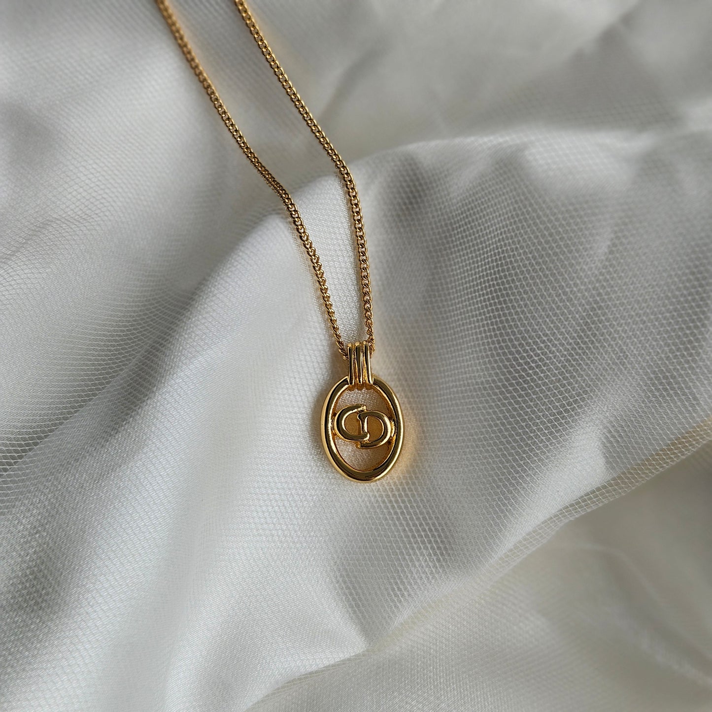 Dior Vintage Gold Oval Necklace (Original)