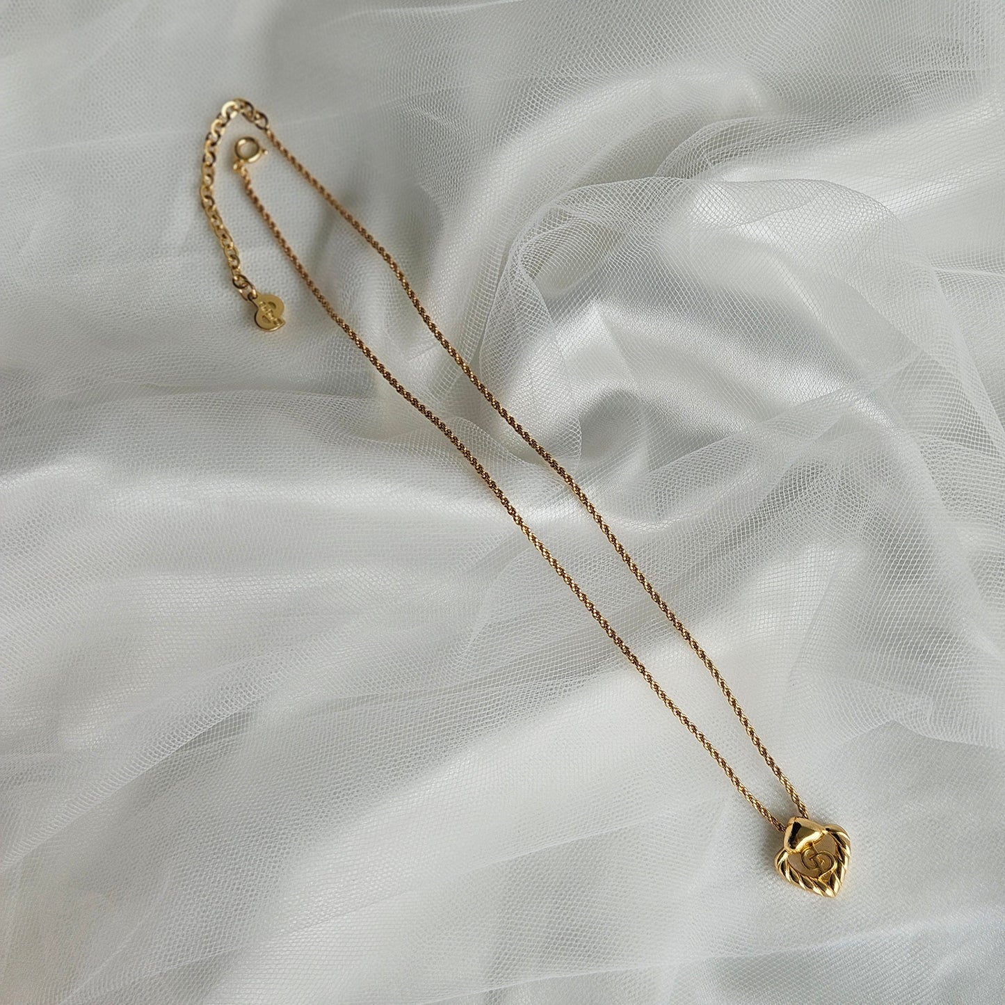 Christian Dior Vintage Gold Heart Necklace (Original)